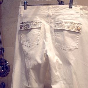 White House Black market cotton and spandex white pants